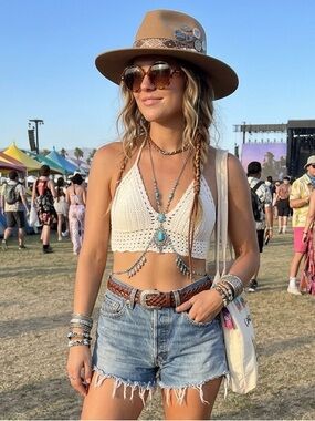 𝕃𝔼𝕍𝕀’𝕊 501 Shorts Medium Blue Cut Offs waist 38